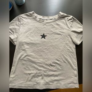 Plain t shirt with star ♠️